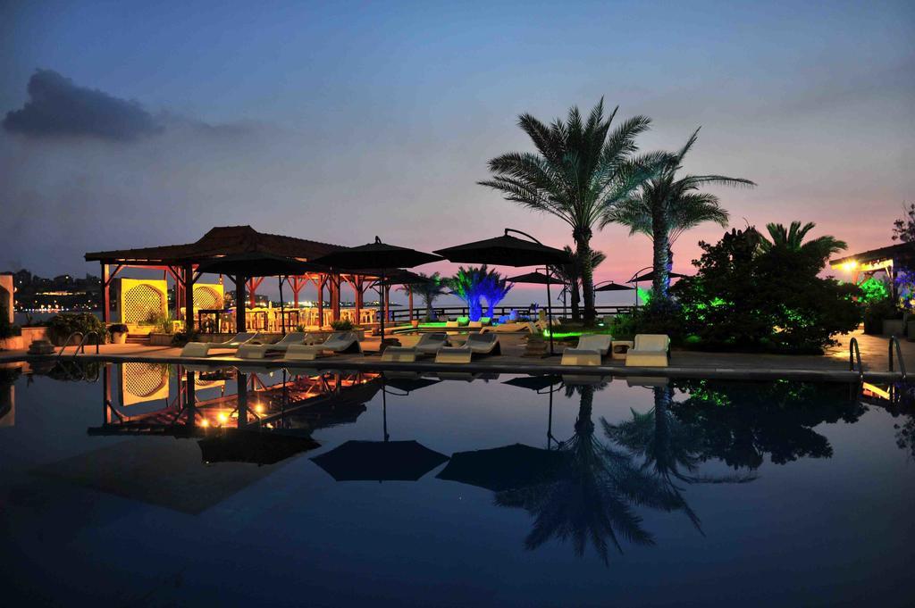 Arcada Marina Hotel Jounieh Eksteriør billede