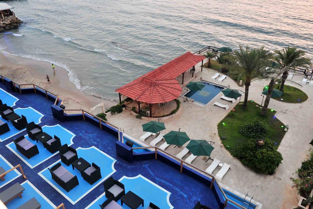 Arcada Marina Hotel Jounieh Eksteriør billede