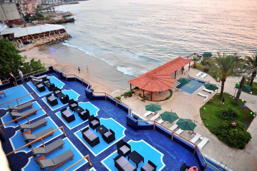 Arcada Marina Hotel Jounieh Eksteriør billede