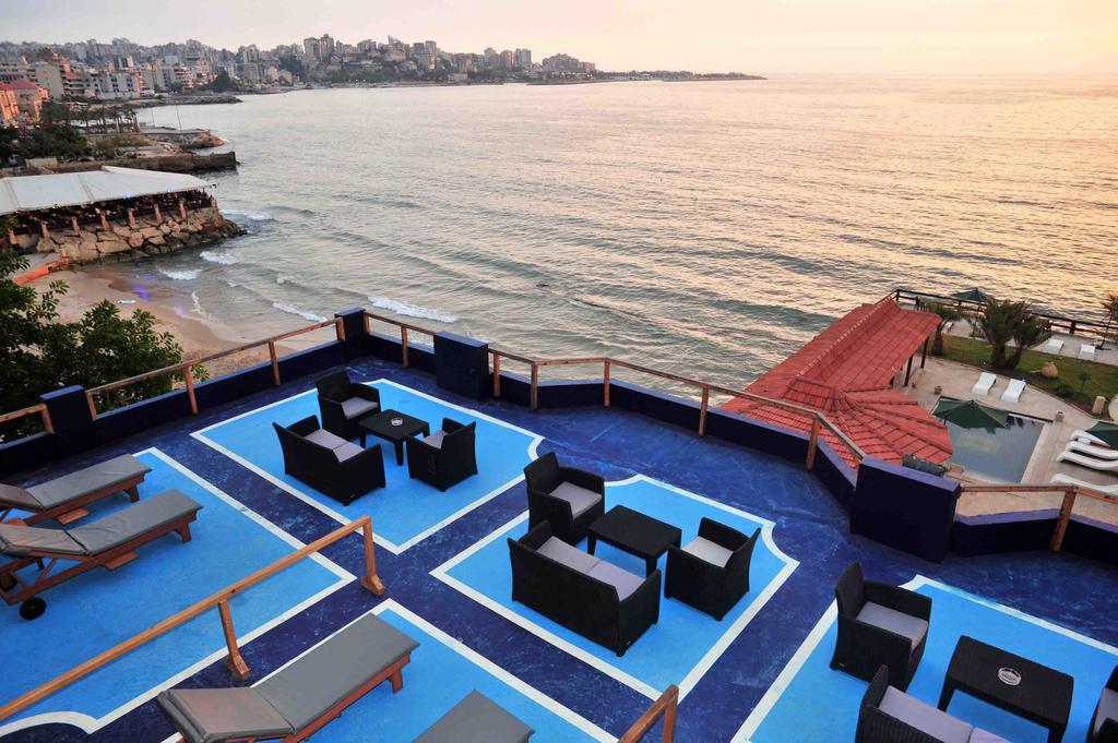 Arcada Marina Hotel Jounieh Eksteriør billede