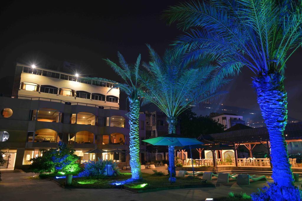 Arcada Marina Hotel Jounieh Eksteriør billede