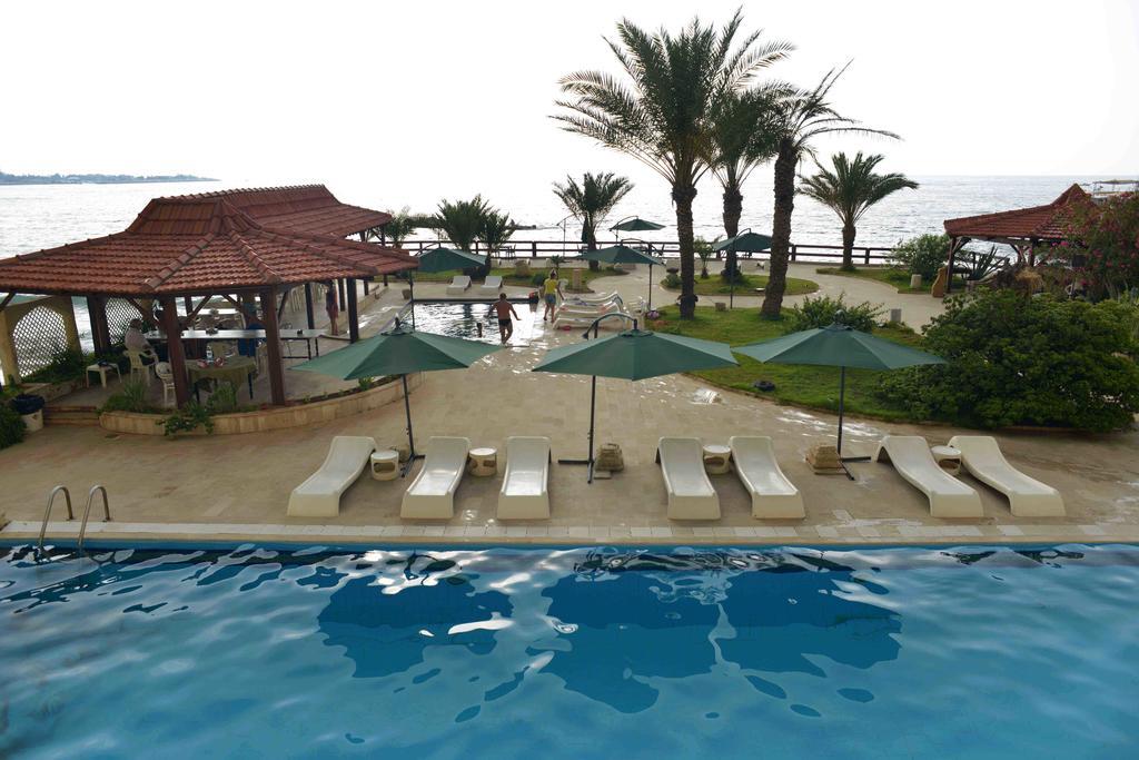 Arcada Marina Hotel Jounieh Eksteriør billede