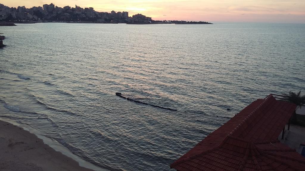 Arcada Marina Hotel Jounieh Eksteriør billede